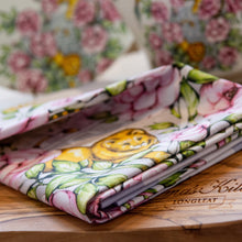 Load image into Gallery viewer, Floral Tea towel vintage kitchenware Emmas Kitchen Longleat